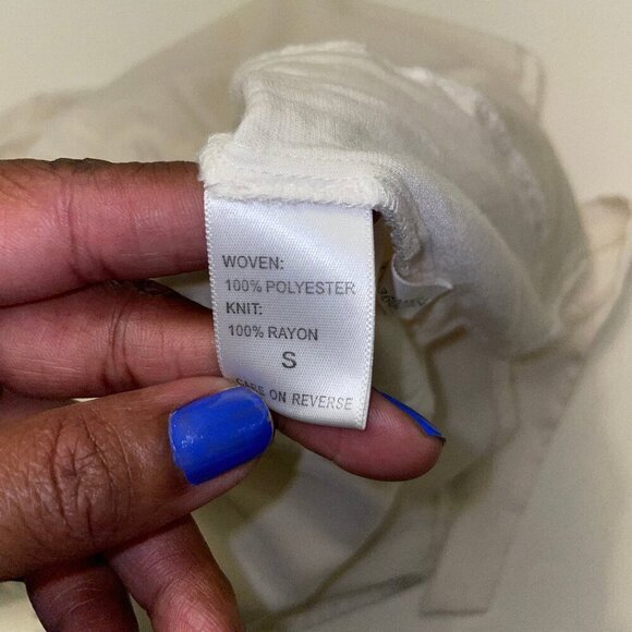 New York & Company Women's Cream Button Down Blouse Top Roll-Tab Tie Waist Small - Picture 9 of 9